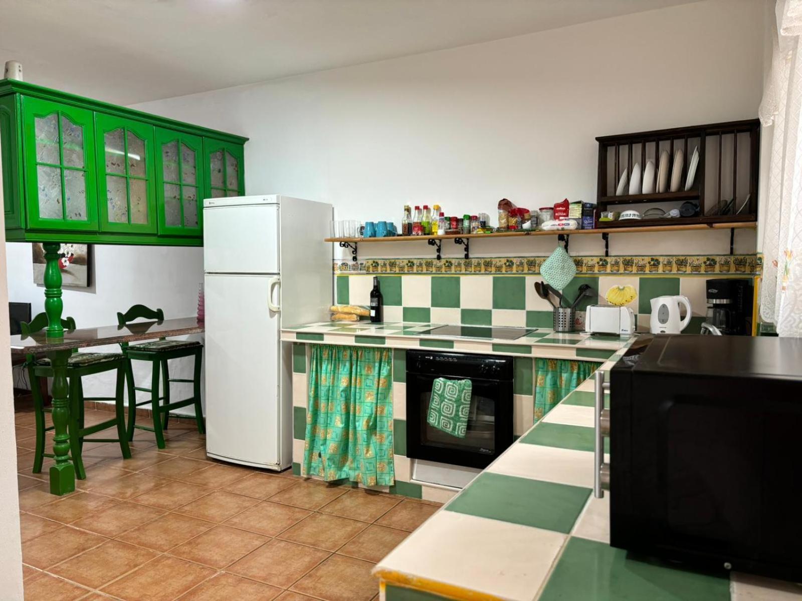 Habitación en un bajo Areas compartidas Abades  Exterior foto